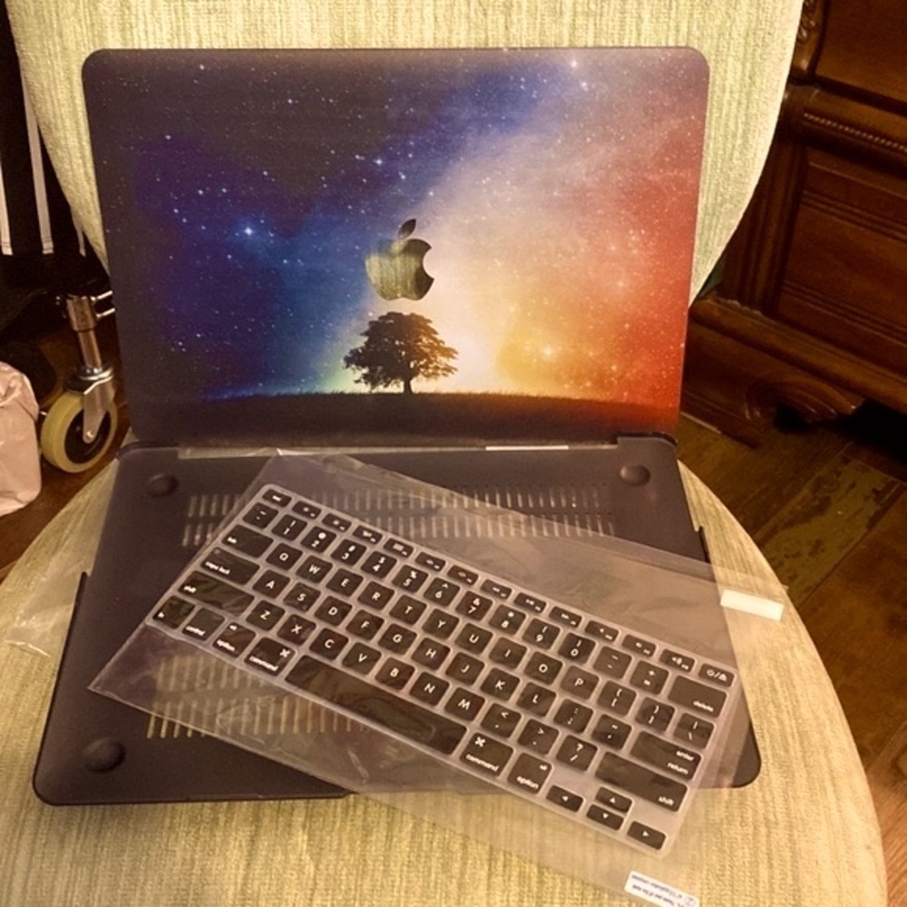 NEW Computer Zipper Sleeve & Hard Cover Skin (15”)